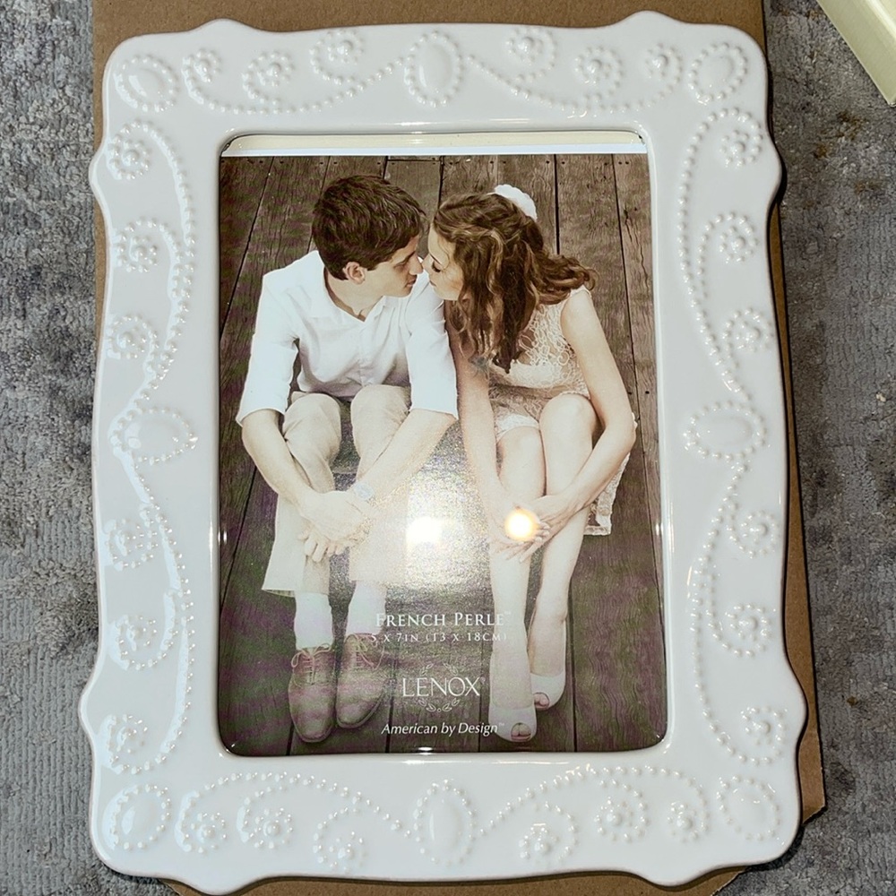 LENOX 5x7 FRENCH PERLE picture frame